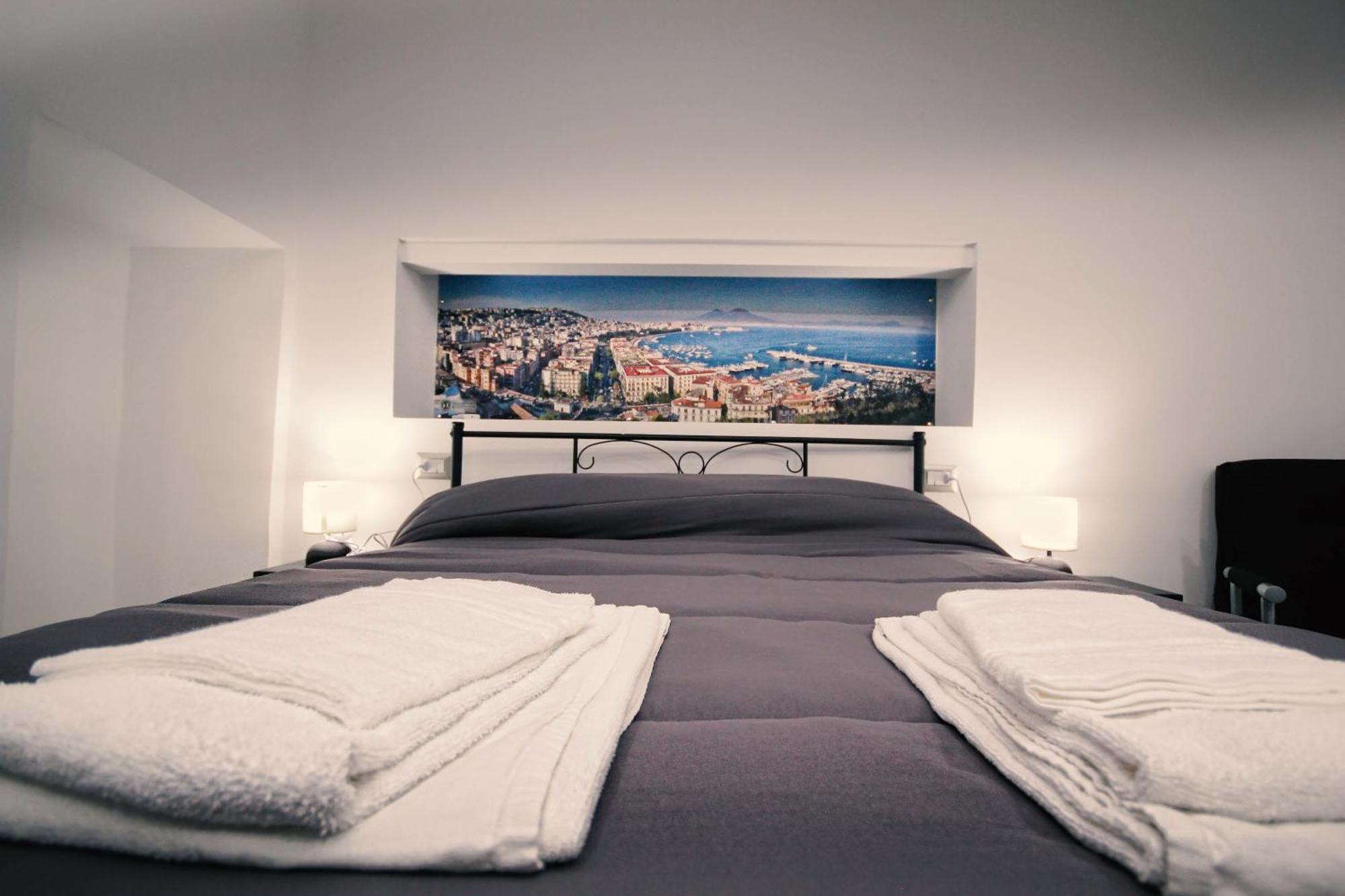 Almat Domus Apartment Napoli Phòng bức ảnh