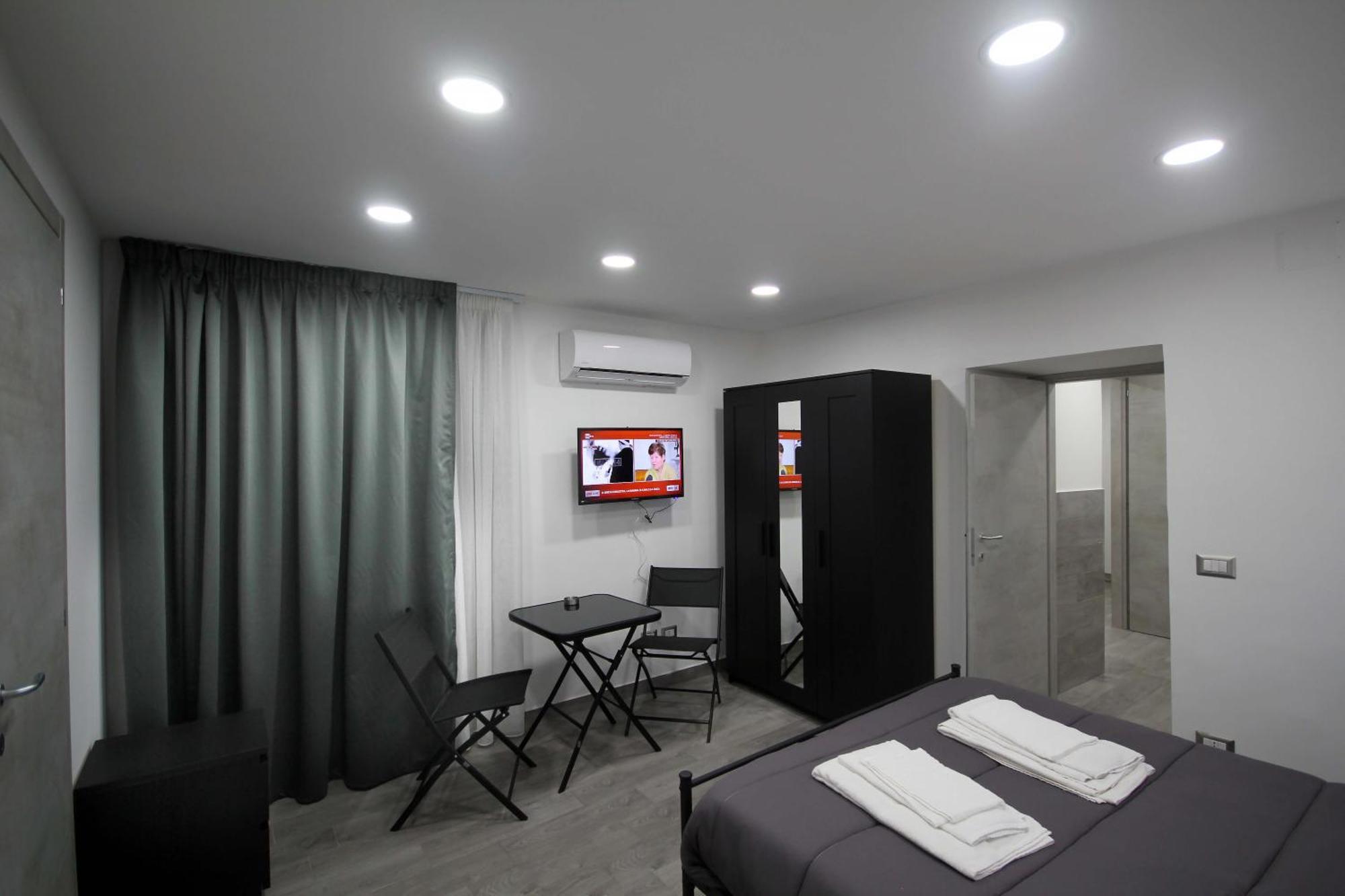 Almat Domus Apartment Napoli Phòng bức ảnh